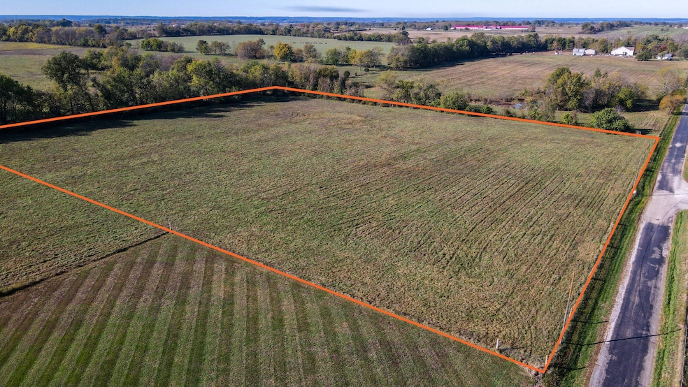 000 County Road 2000, Everton, MO 65646 - photo 1