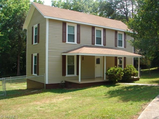 2007 Craven St, Ramseur, NC 27316 - photo 1