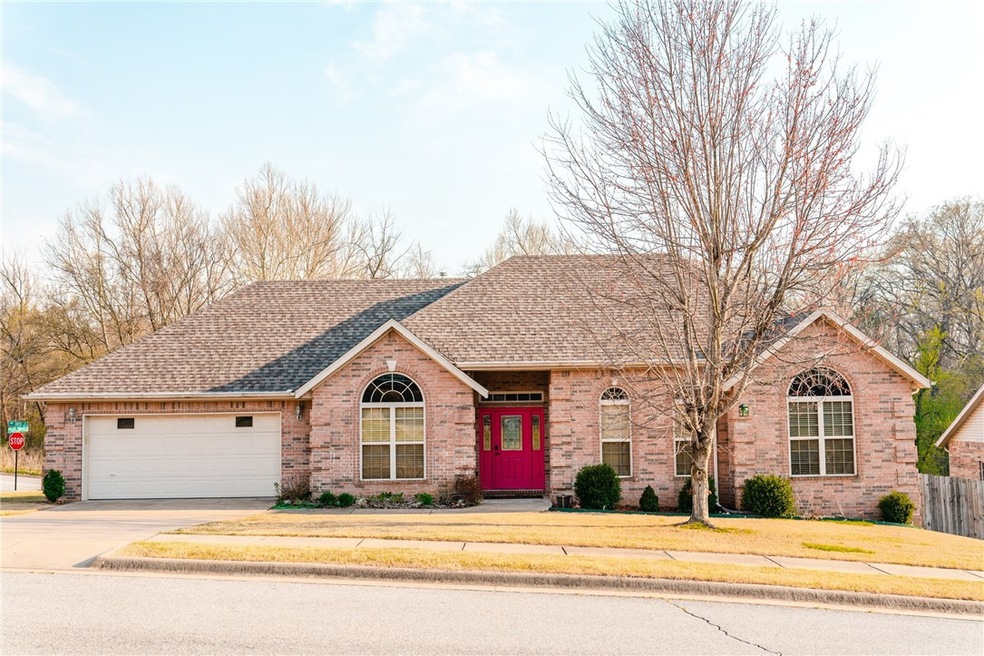 1800 NW Mustang Ave, Bentonville, AR 72712 - photo 1