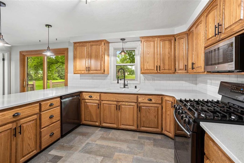 N199 Main St, Appleton, WI 54915 - photo 1