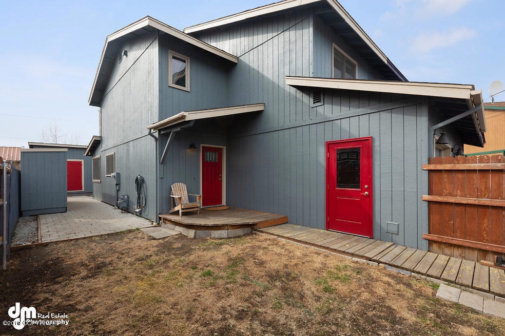 Exterior Front_MAX-72204-SMALL