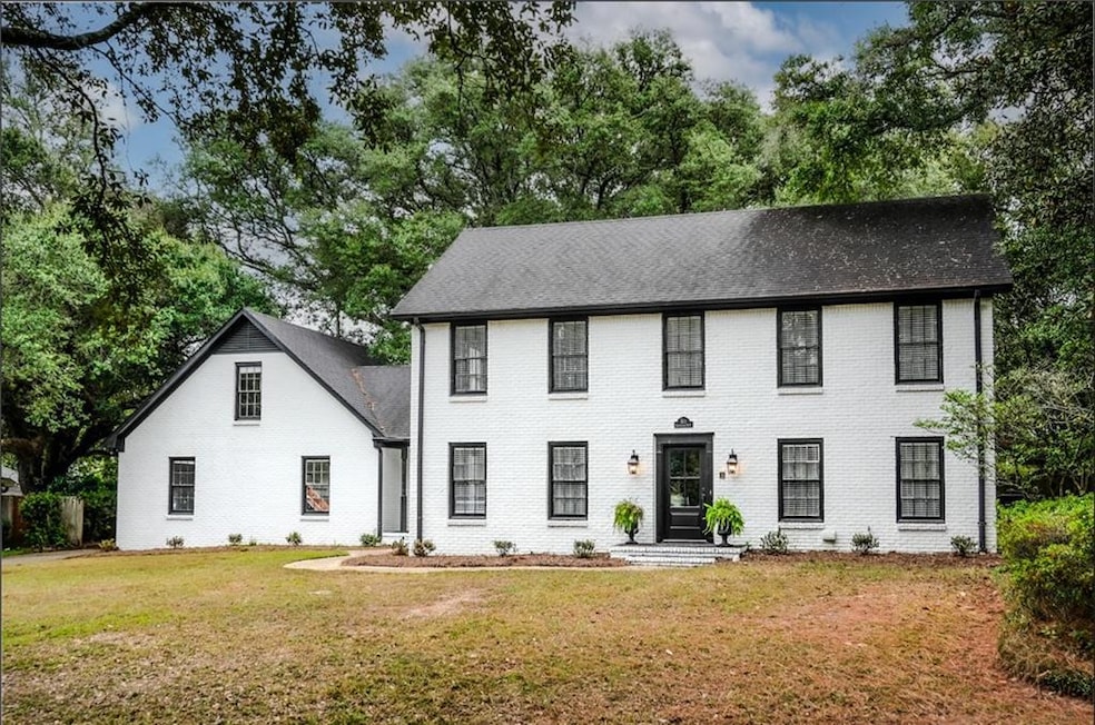 513 Shenandoah Rd W, Mobile, AL 36608 - photo 1