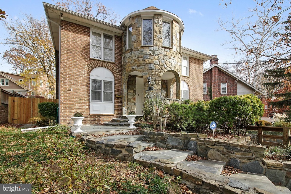 6117 Broad Branch Rd NW, Washington, DC 20015 - photo 1