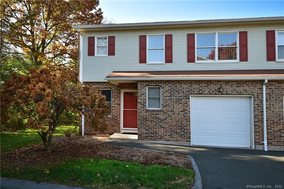 93 River Camp Dr unit 93, Newington, CT 06111 - photo 1