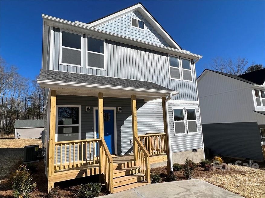 386 School Rd E, Asheville, NC 28803 - photo 1