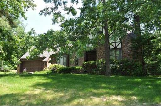 2 Teaberry Ln, Amherst, MA 01002 - photo 1