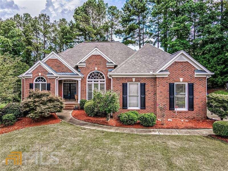 200 Creek Bank Dr, Acworth, GA 30101 - photo 1