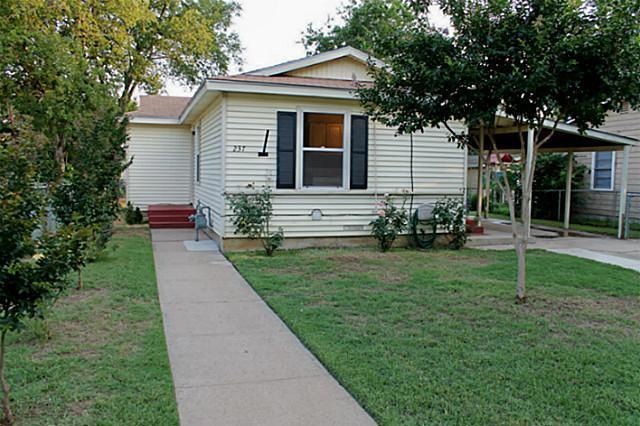 237 Elm St, Hurst, TX 76053 - photo 1