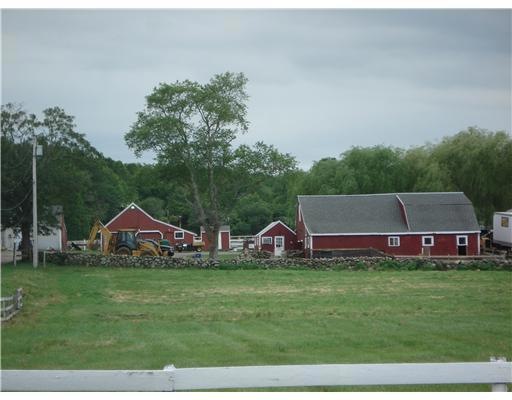 2415 Tower Hill Rd, Saunderstown, RI 02874 - photo 1