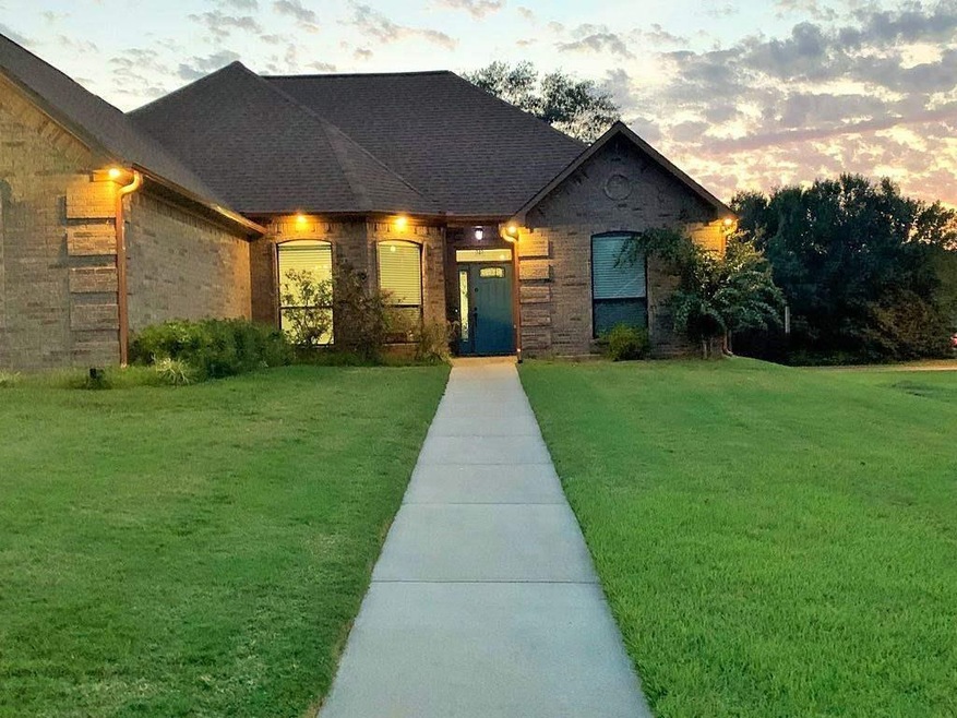 65 Hannah Cir, Wake Village, TX 75501 - photo 1