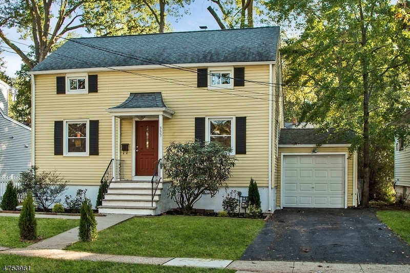 333 Drake Ave, Roselle, NJ 07203 - photo 1