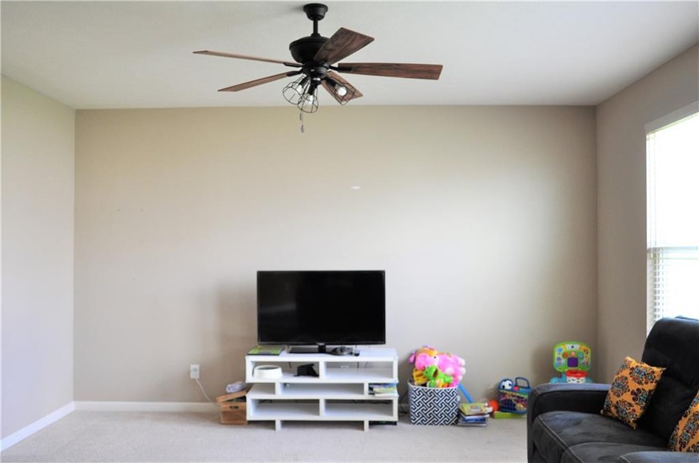 2458 Shadow Bend Dr, Columbus, IN 47201 - photo 1