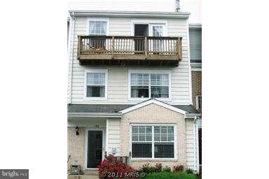 11188 Stagestone Way unit 10-5, Manassas, VA 20109 - photo 1