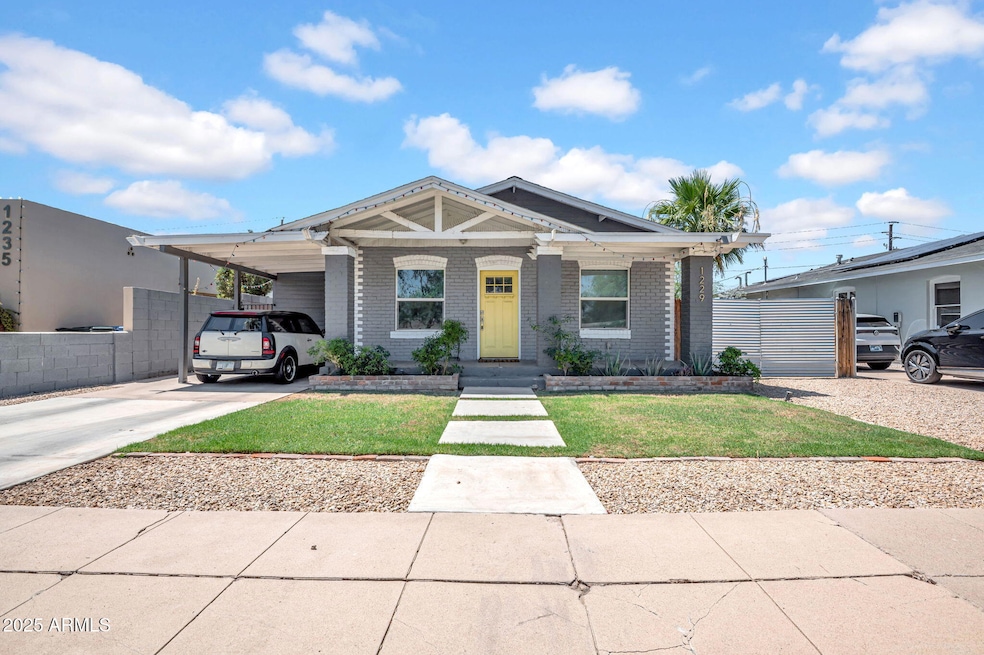 Sold $490,000 • Co-Listing Agent