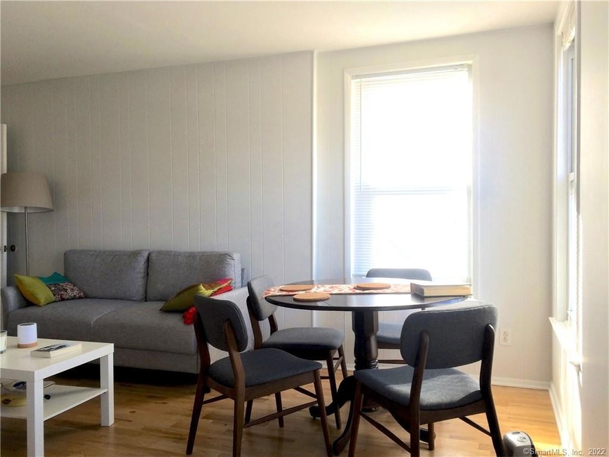 127 Howe St unit C, New Haven, CT 06511 - photo 1