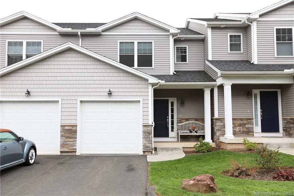 4 Red Rock Ln unit 4, Manchester, CT 06042 - photo 1