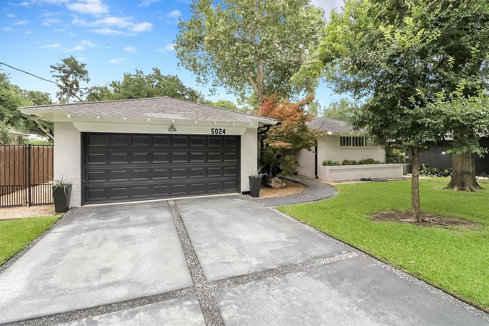 5024 Rexton Ln, Dallas, TX 75214 - photo 1