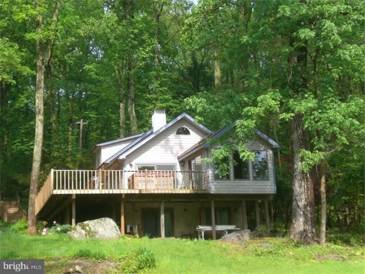 1583 Swamp Creek Rd, Pennsburg, PA 18073 - photo 1