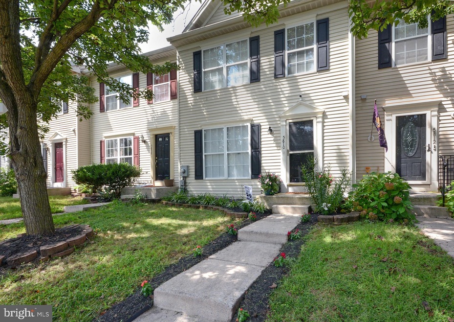 5810 Hannover Terrace, Frederick, MD 21703 - photo 1