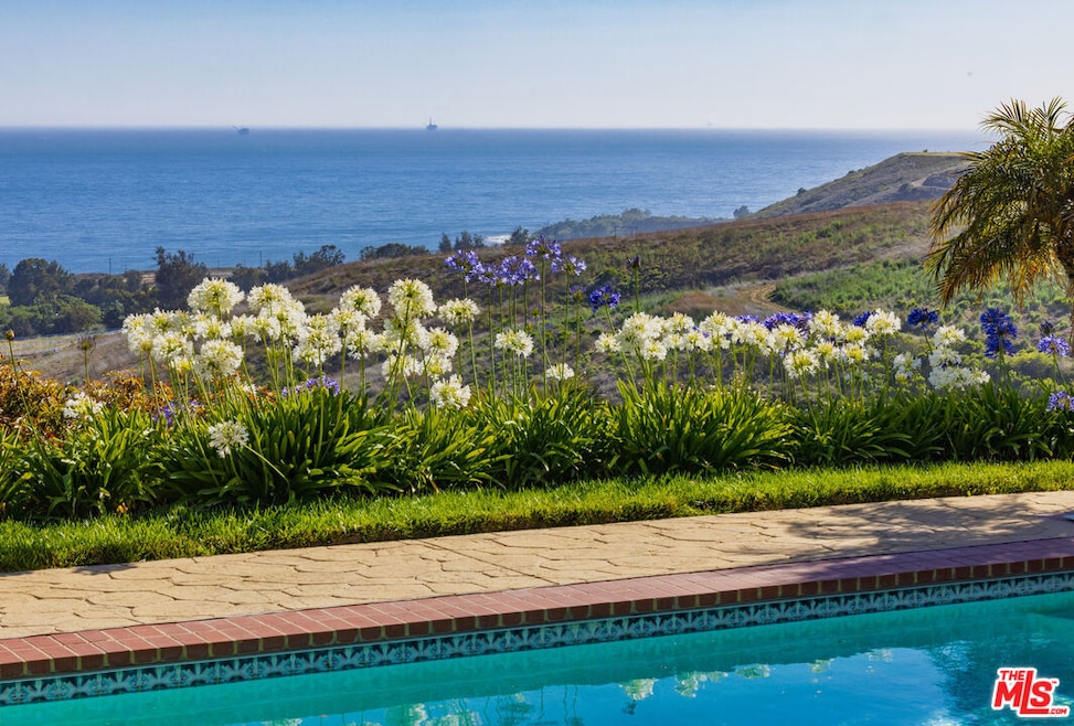 10890 U S 101, Goleta, CA 93117 - photo 1