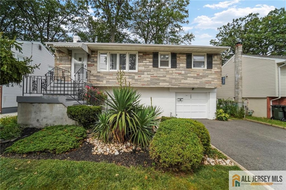 199 E Louis Place, Iselin, NJ 08830 - photo 1