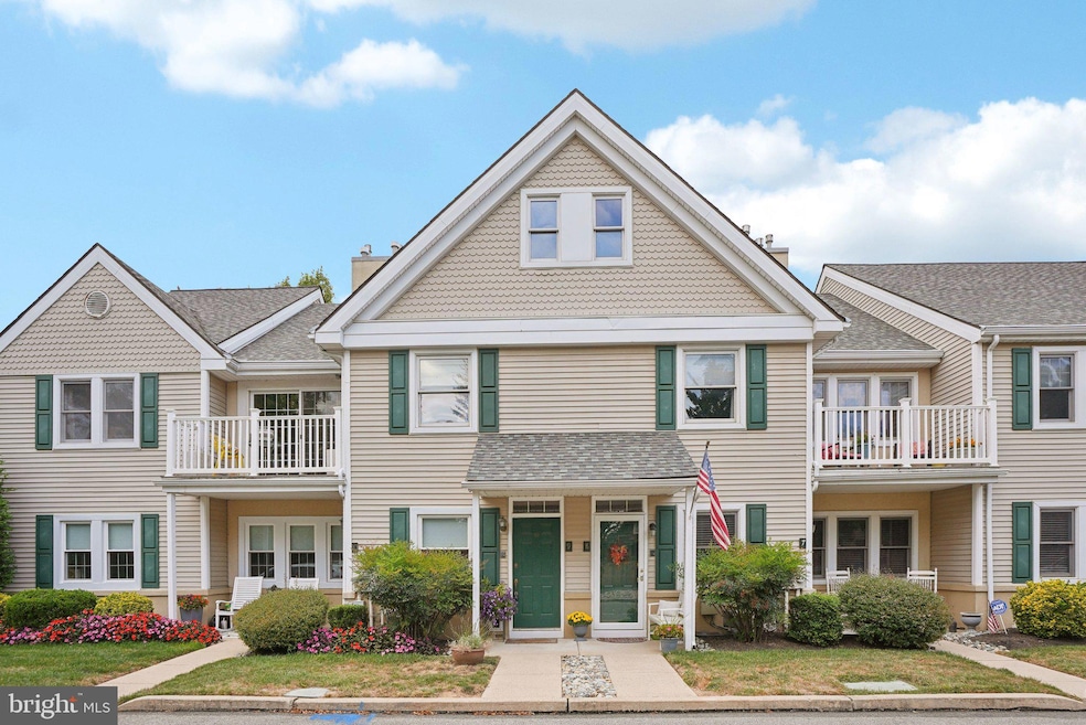 9 Comly Ct, Flourtown, PA 19031 - photo 1