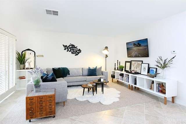 living room can accommodate a large sectional couc