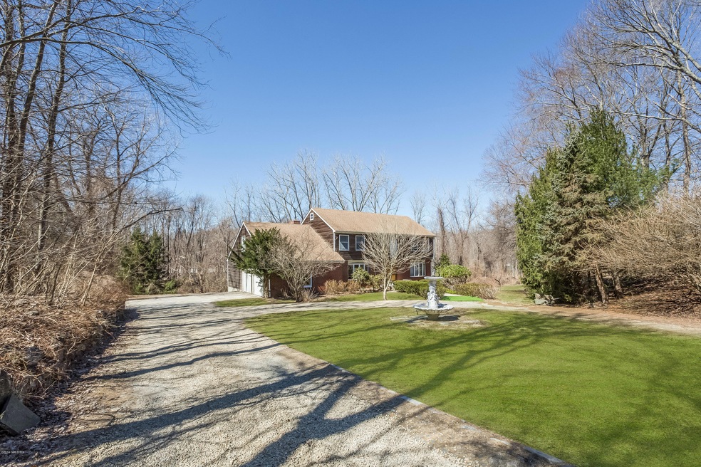 24 Carpenters Brook Rd, Greenwich, CT 06831 - photo 1