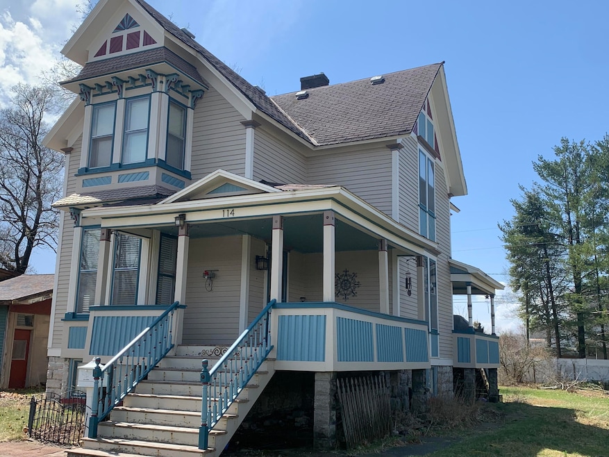 Under Contract $189,900 • Co-Listing Agent