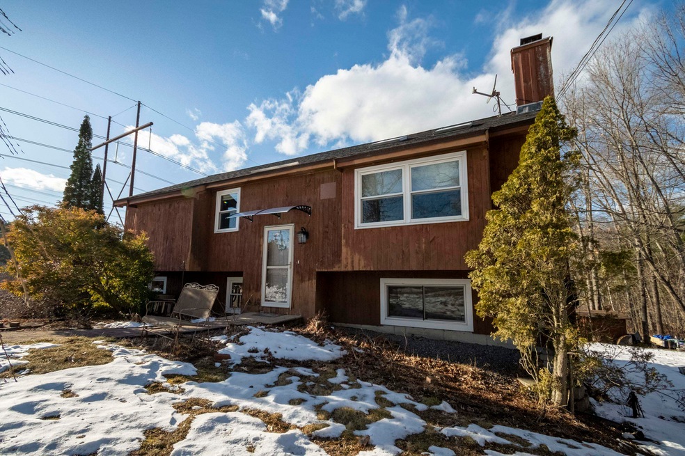 24 David Dr, Hudson, NH 03051 - photo 1