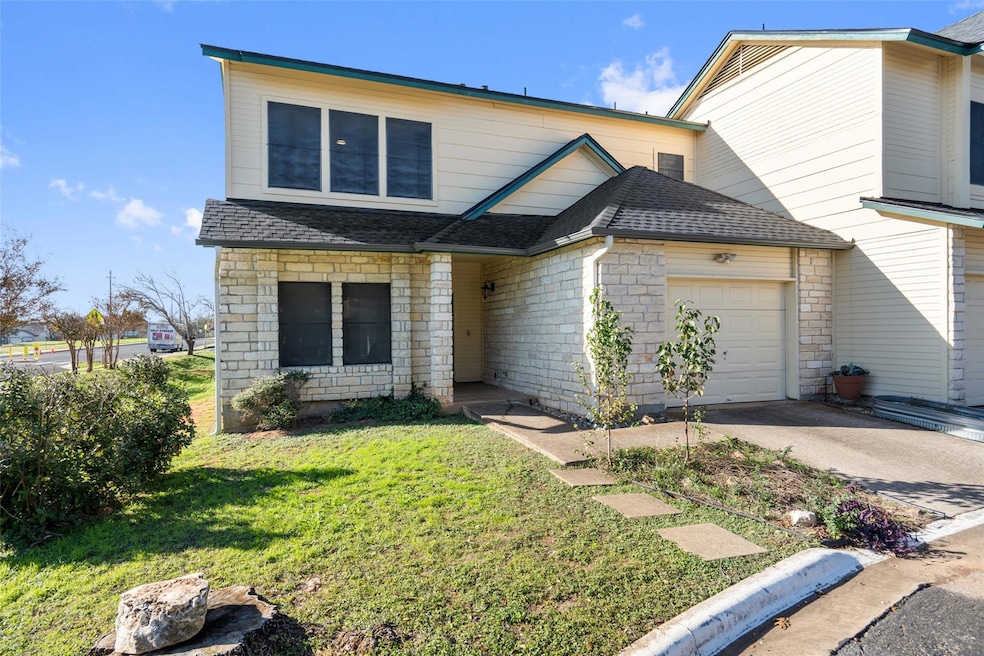 For Rent $1,945/month