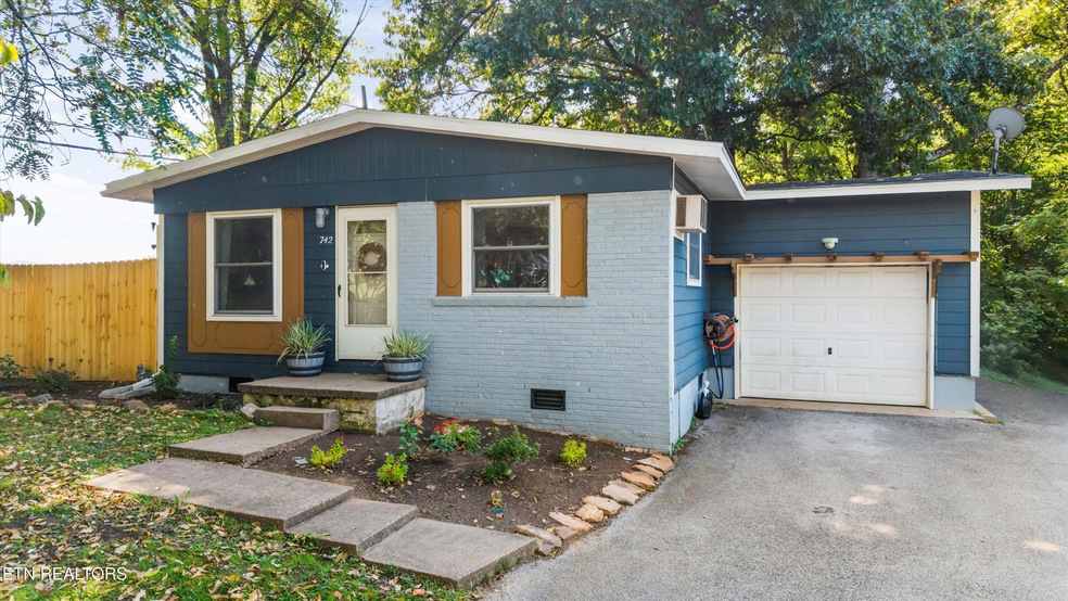 Sold $238,500 • Co-Listing Agent