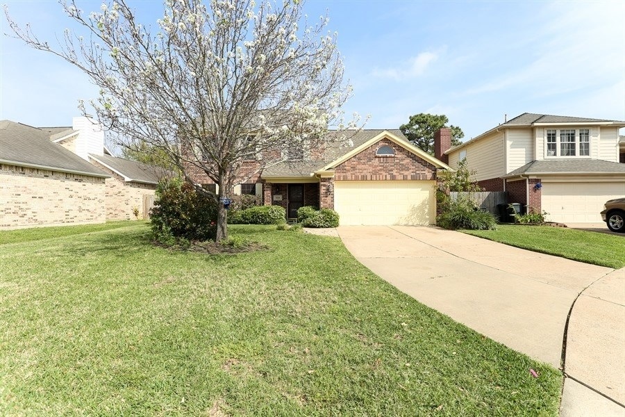 7330 Hazel Cove Dr, Houston, TX 77095 - photo 1