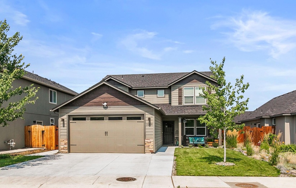 Sold $575,000 • Co-Listing Agent