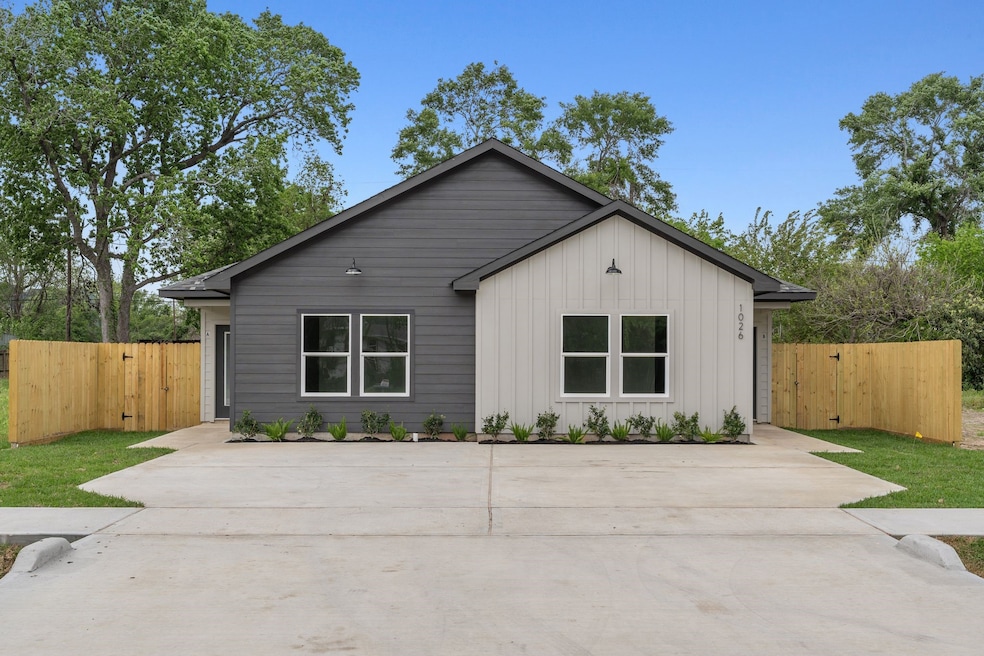 Welcome to 1026 Junell Duplex!
