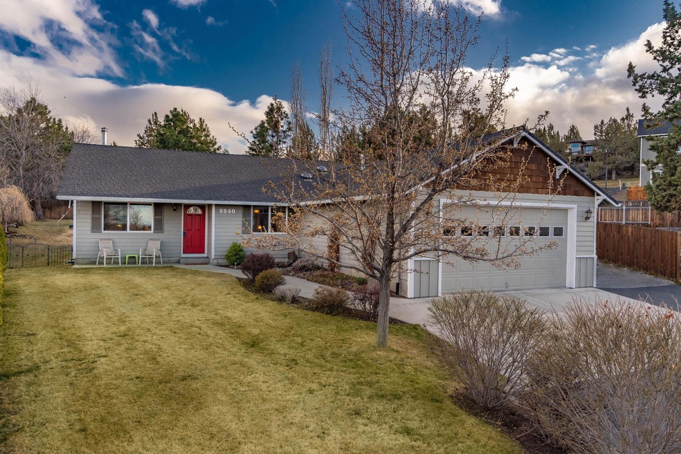 3340 SW Salmon Ct, Redmond, OR 97756 - photo 1