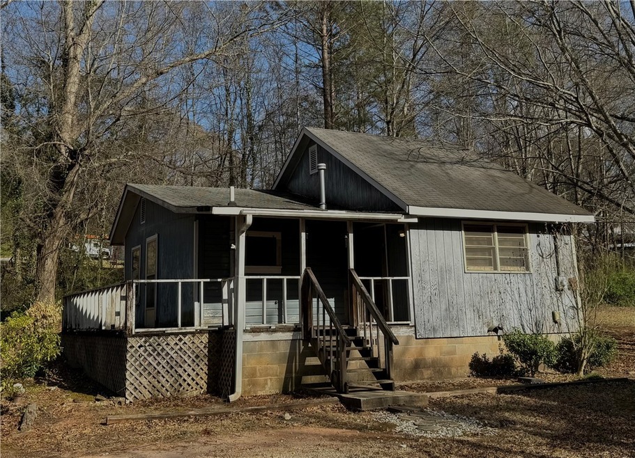 604 E South Boundary St, Walhalla, SC 29691 - photo 1