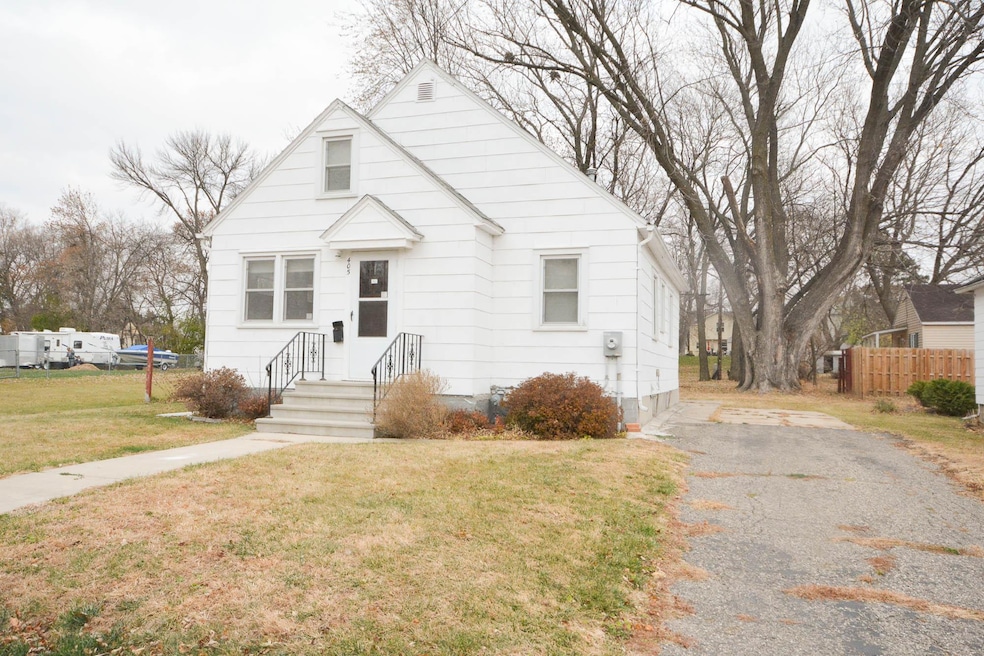 Sold $128,000