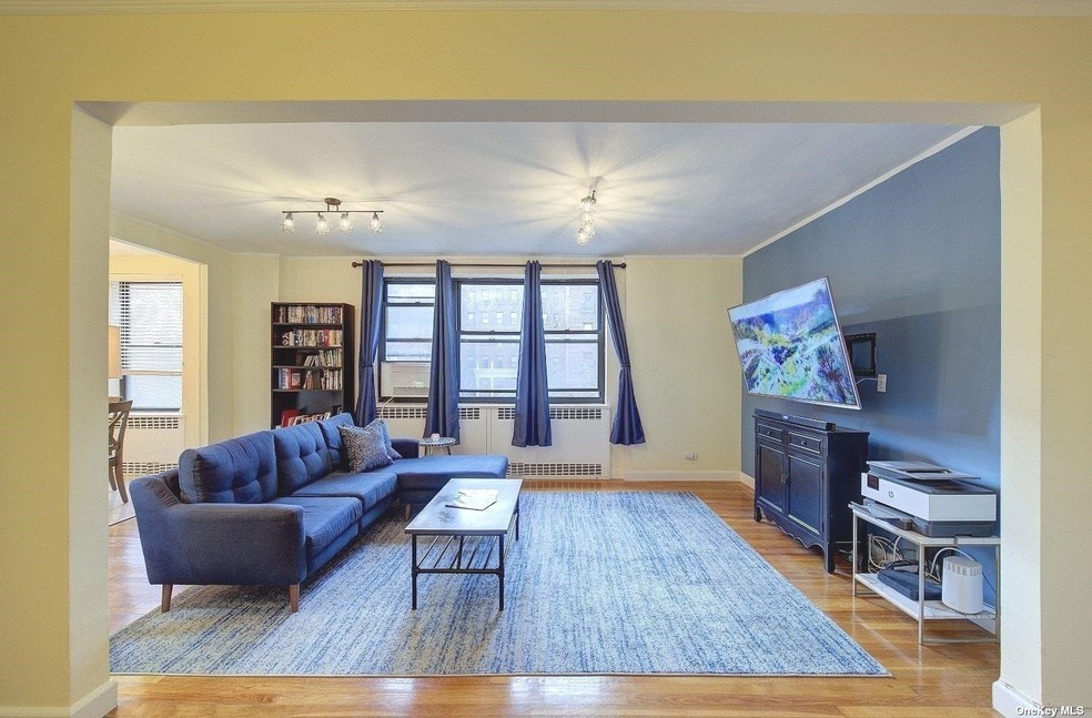 The Lincoln unit 4F, Forest Hills, NY 11375 - photo 1