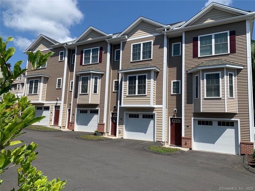 35 Ringgold St unit 503, West Hartford, CT 06119 - photo 1