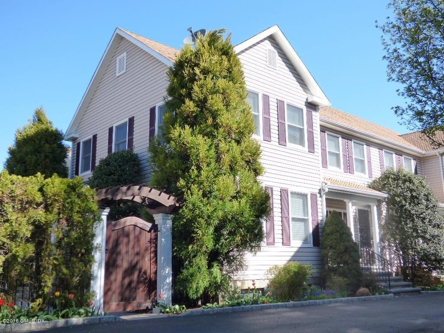 6 Rippowam Rd unit B, Cos Cob, CT 06807 - photo 1