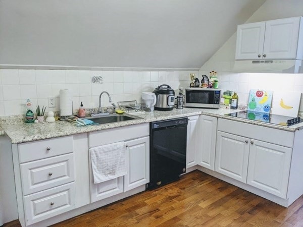 1 Willow Terrace unit 3, Newton Center, MA 02459 - photo 1