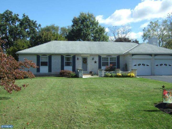 4173 Greene Ln, Coopersburg, PA 18036 - photo 1