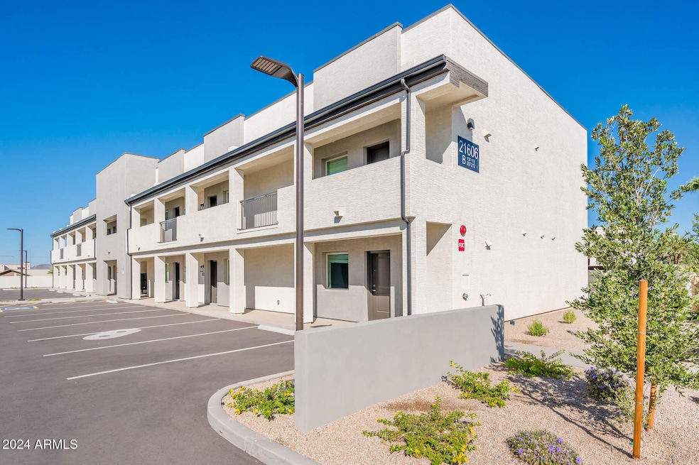 21606 N 23rd Ave unit 101, Phoenix, AZ 85027 - photo 1