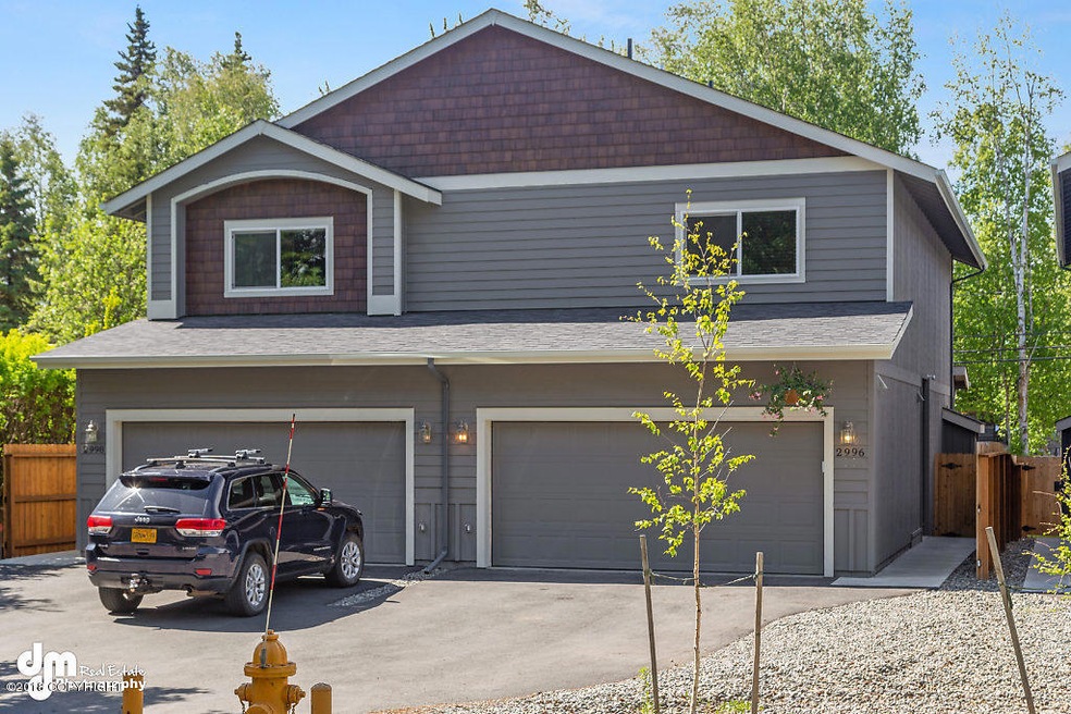Exterior 0585-SMALL