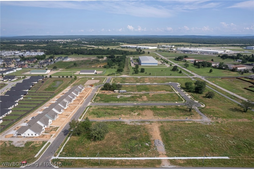 9723 Sequoia Ln, Fort Smith, AR 72916 - photo 1