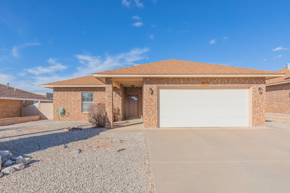 1121 Mimosa Ave, Alamogordo, NM 88310 - photo 1