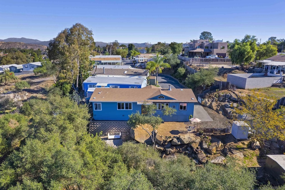 300 Thornton Dr unit 4, El Cajon, CA 92021 - photo 1