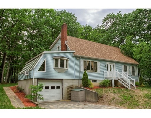 10 Columbia Ave, Fitchburg, MA 01420 - photo 1