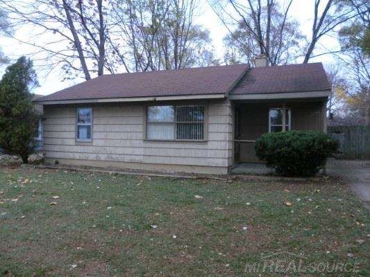 10160 Albany St, Oak Park, MI 48237 - photo 1